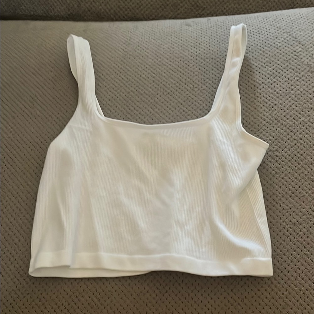 Bozzolo Cream Sleeveless Fitted Crop Top